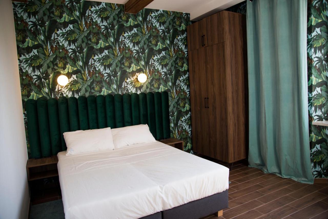 Luxurio Rooms With Baths Livorno Ngoại thất bức ảnh