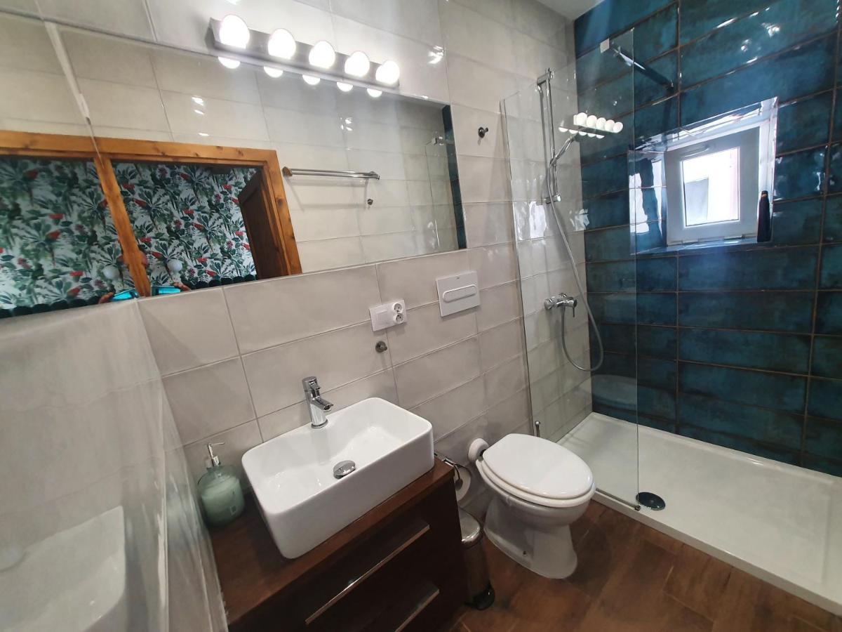 Luxurio Rooms With Baths Livorno Ngoại thất bức ảnh